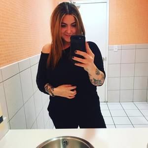 Meet your Posher, Rayna